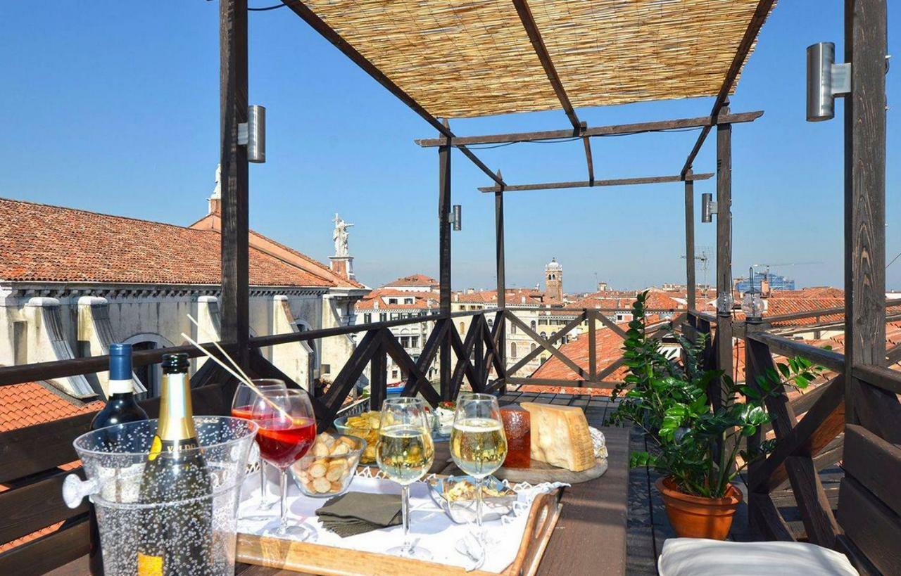 Cà Mocenigo Terrace *